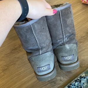 Grey Uggs size 7